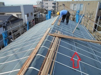 縦桟 たてさん 下葺き