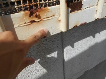 塗装工事 格子
