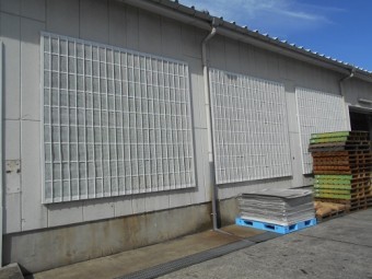 倉庫 メッシュ格子 塗装 全体