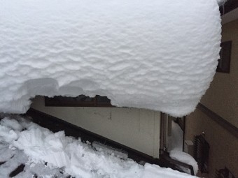 落雪 雪下ろし 屋根
