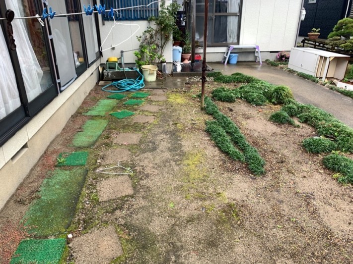 ドッグランに簡易的な屋根を取付