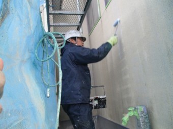 ローラー 下塗り エキポシシーラー 新潟県新発田市