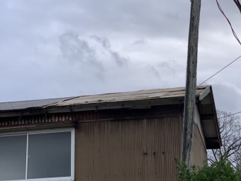 小屋屋根修理