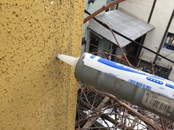 雨樋 外壁穴 コーキング