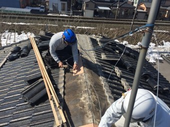 棟下地 補修 雨漏り 秋葉区 ベニヤ