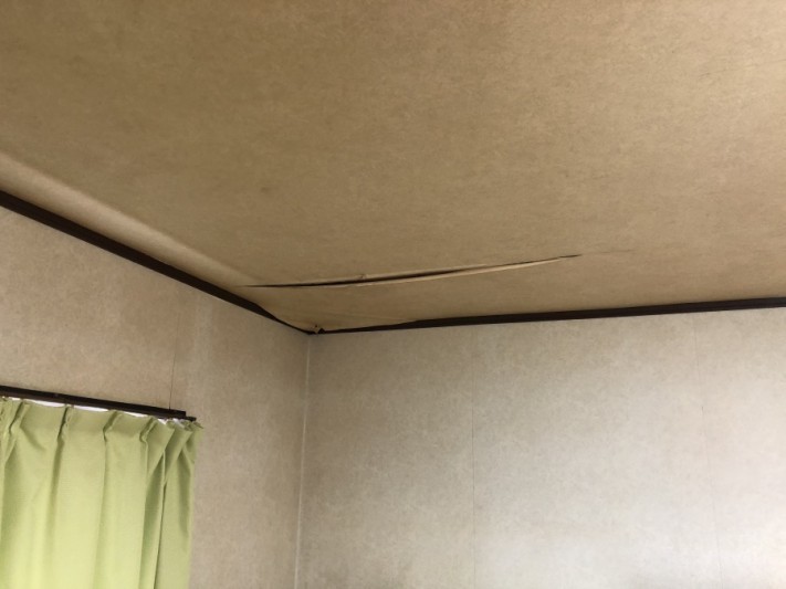 クロス貼替工事