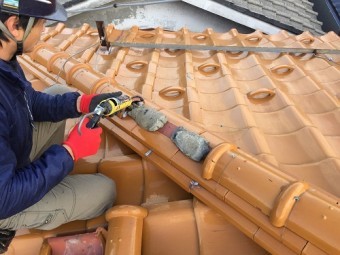 セメント 接着 新潟市東区 補修工事 屋根