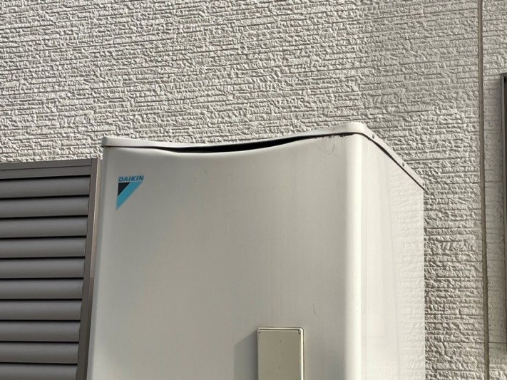 雪止めアングル設置