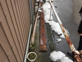 雨樋交換、雨樋落下
