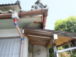 雪止めアングルや破風、雨樋工事