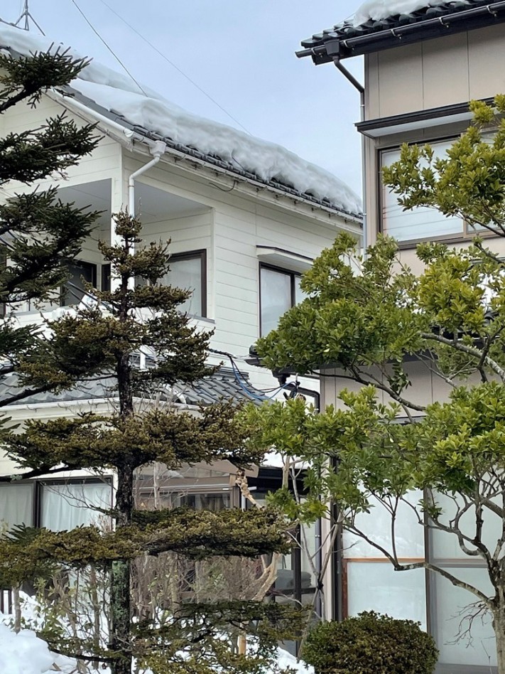 雪止めアングル設置