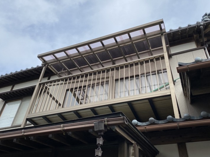 ポリカ屋根張替工事