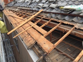 雨樋交換、屋根張替