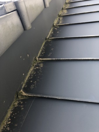 社屋雨漏り