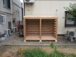薪棚の屋根工事