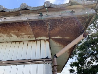 セメント瓦屋根葺き替え工事