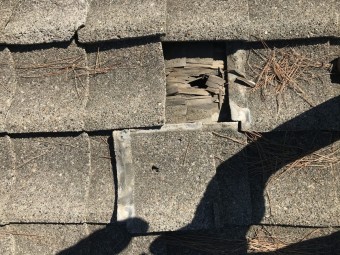 雨漏れ被害によって葺き直し工事事例