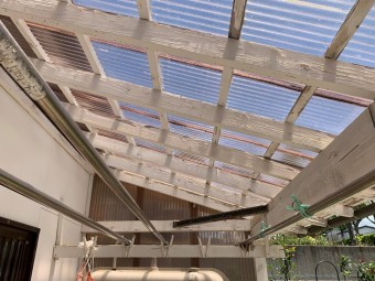 玄関雨漏り