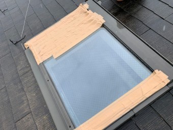 天窓から雨漏り発生