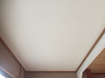クロス張り 玄関