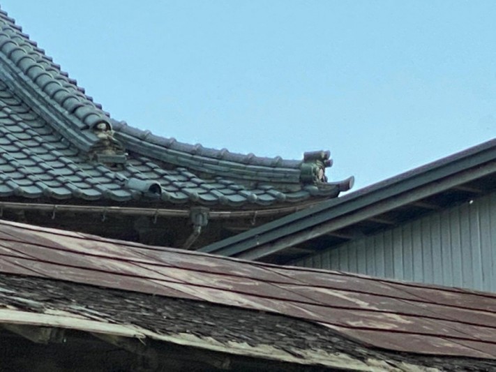 鬼瓦落下