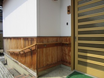 外壁腰板張り 塗装工事