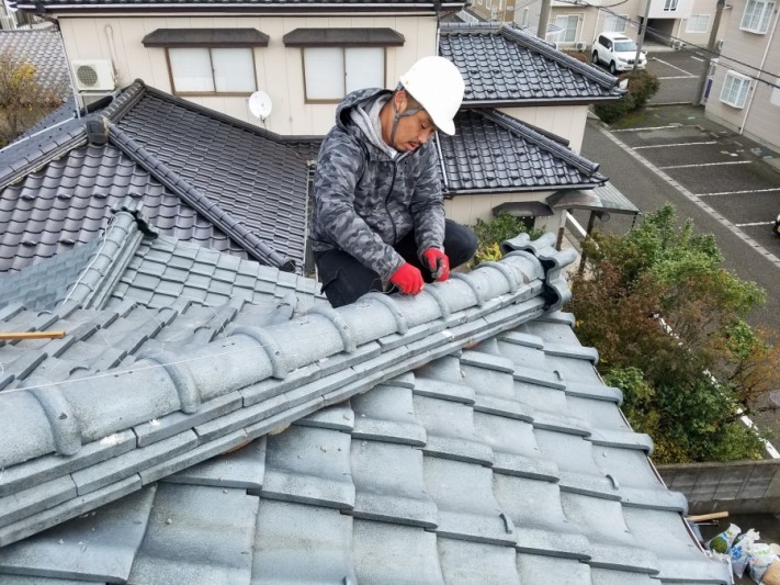 新潟市棟冠瓦の飛散対策