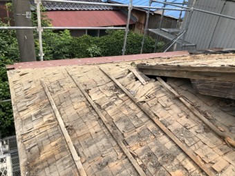 セメント瓦屋根葺き替え工事
