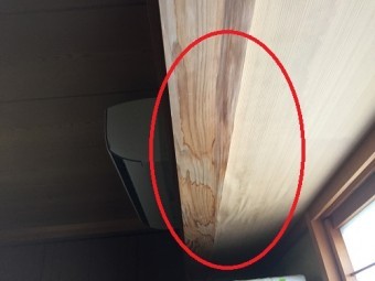 漏水 出窓 染み