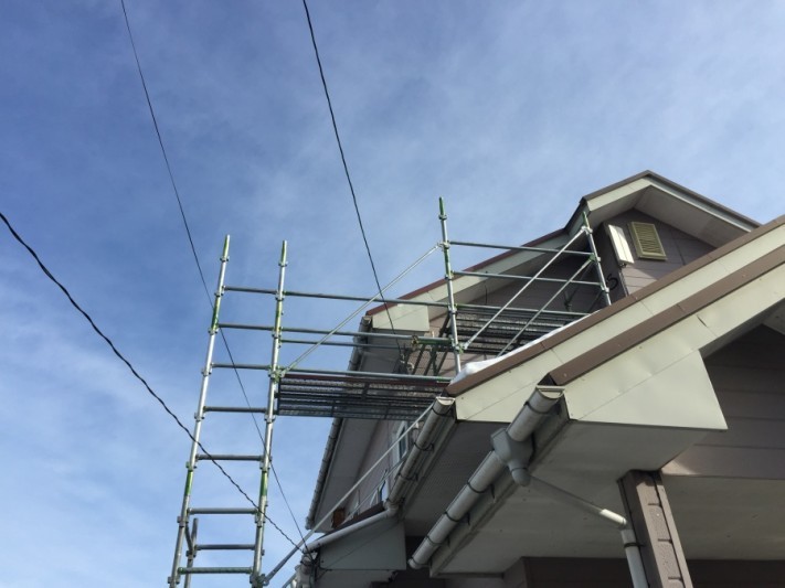 板金屋根ケラバ部修繕工事