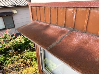 サッシ廻りコーキング修繕工事
