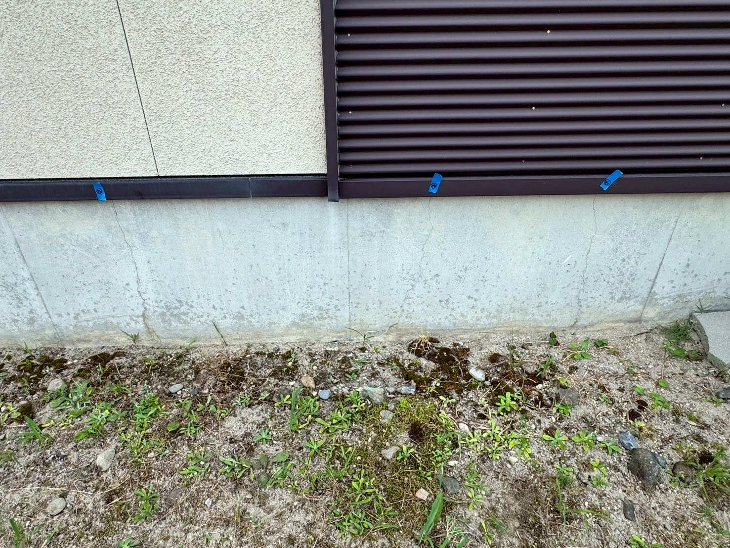 基礎クラック　現地調査