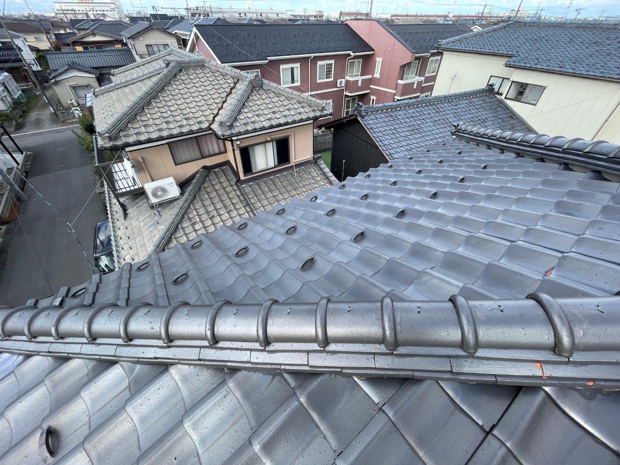 新潟市東区にて瓦屋根に雪止めを設置したいとご相談を頂きました
