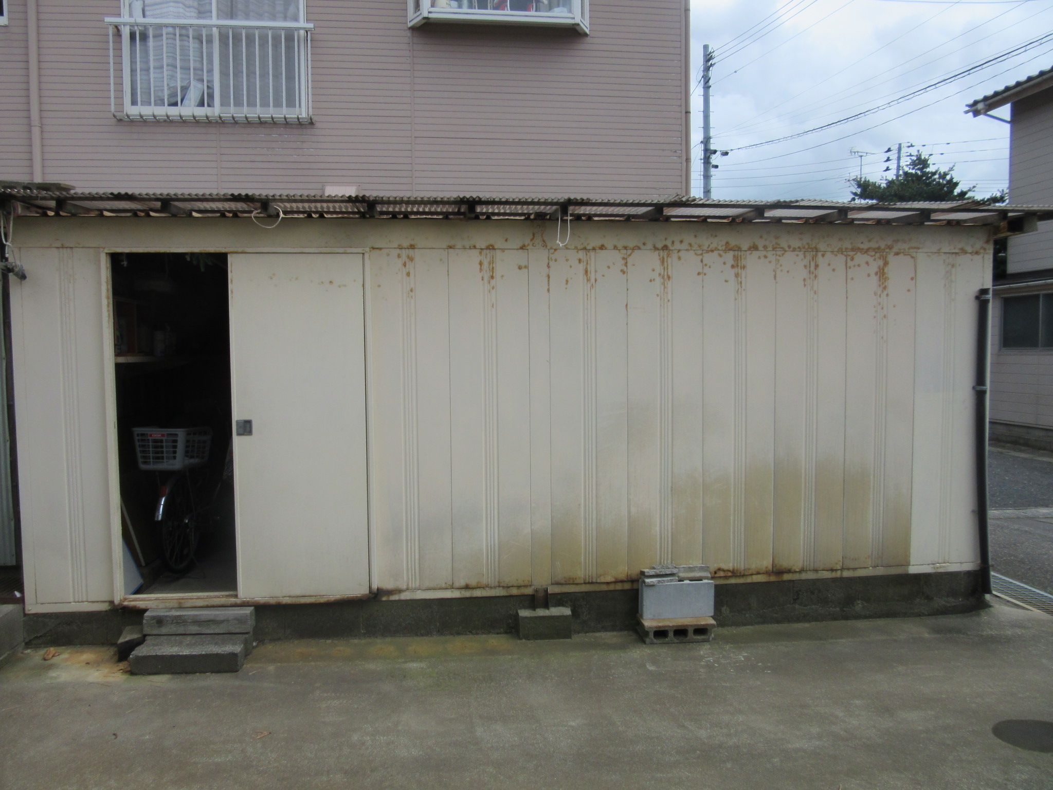 新潟市江南区にてイナバガレージを解体したいとご相談を頂きました