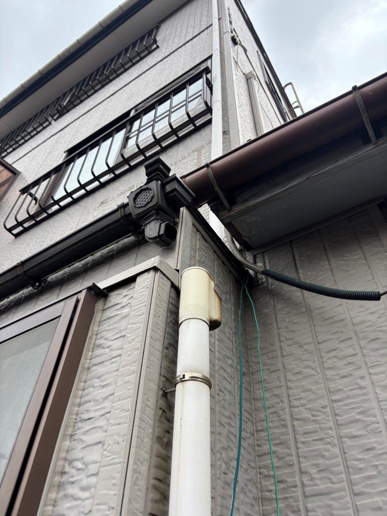 外れたハイ樋の全景