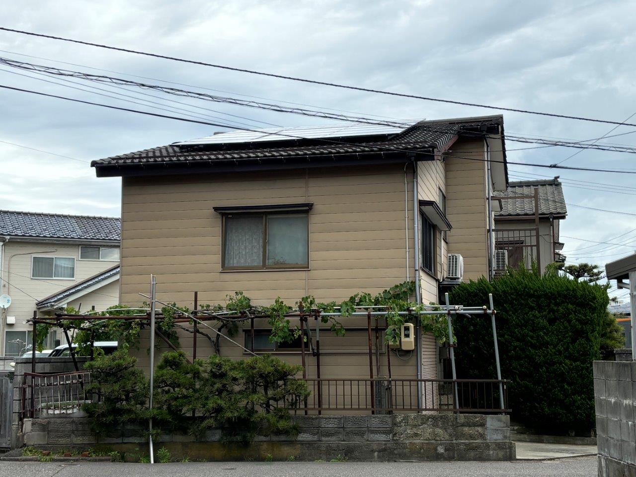 新潟市中央区にて屋根塗装をしたいとご相談を頂きました