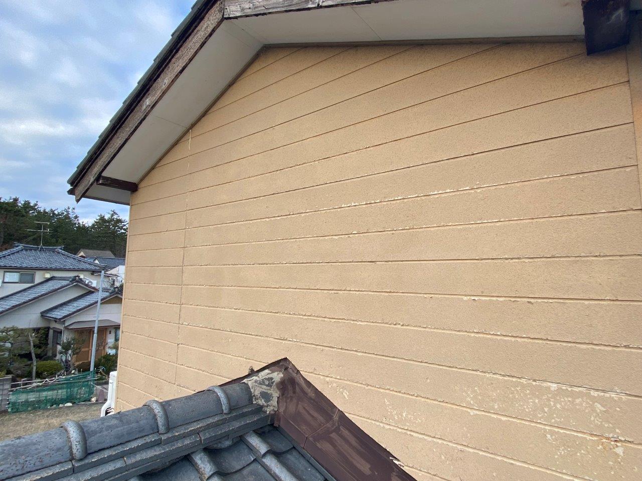 新潟市西区にて和室天井から雨漏れしているので見に来て欲しいとお問い合わせを頂きました