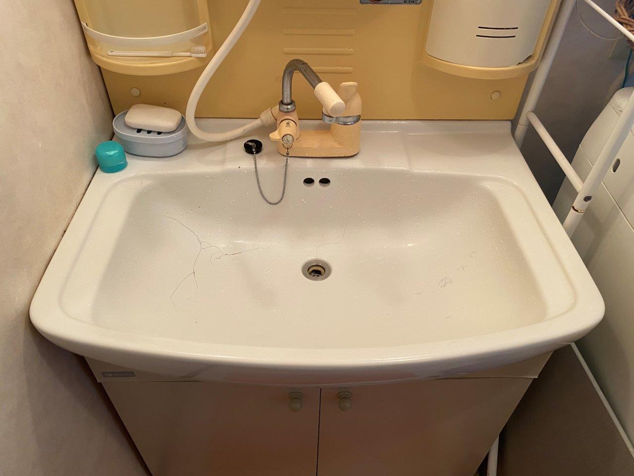 新潟市中央区にて洗面化粧台の水栓を交換したいとご相談を頂きました