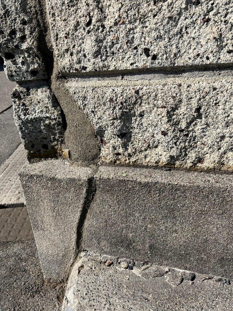 大谷石塀補修工事