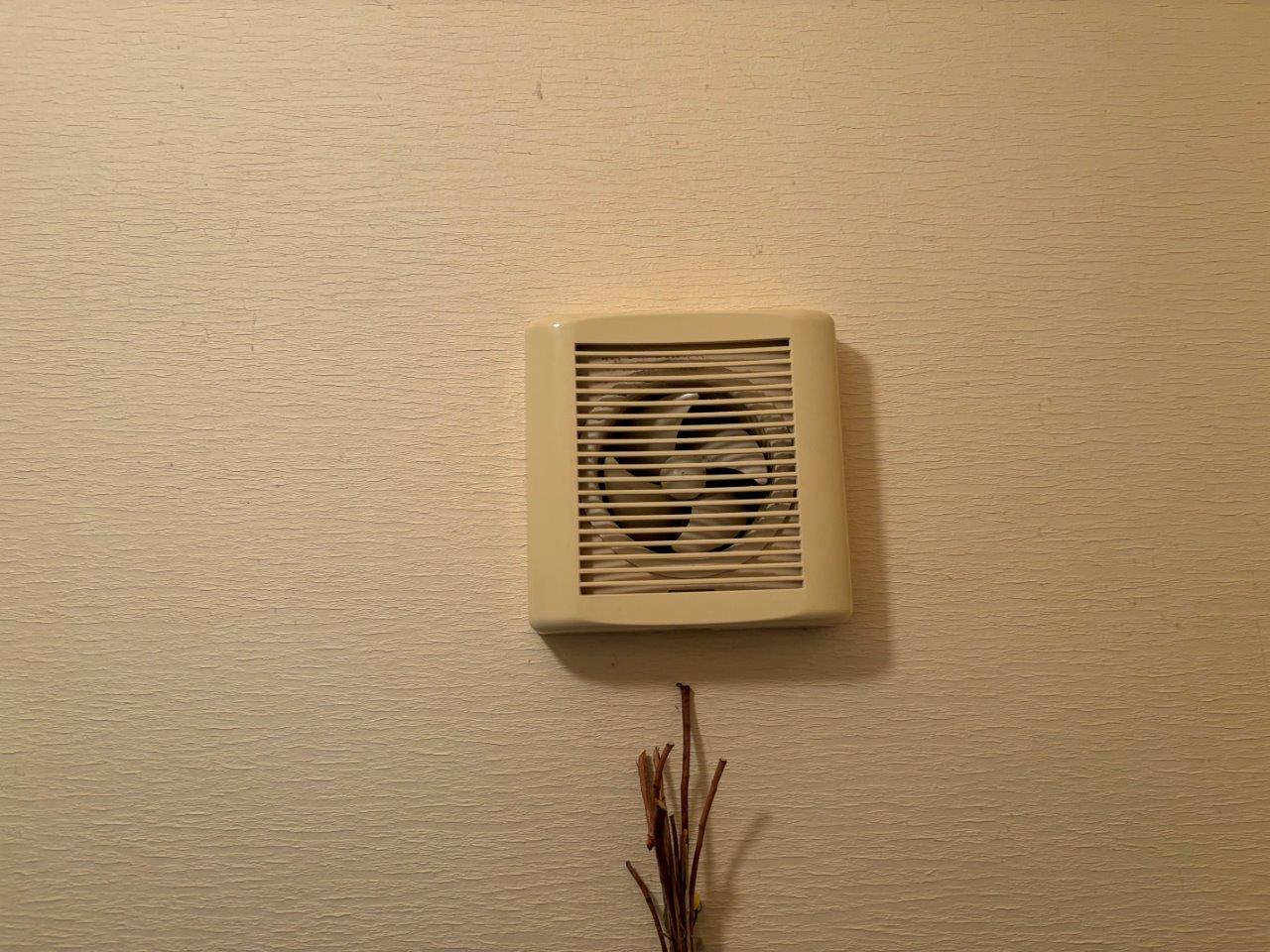 トイレ換気扇交換