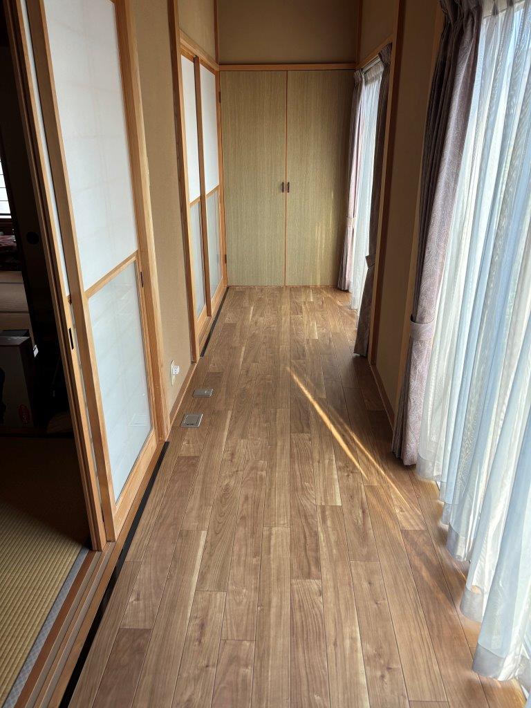 クッションフロアの上張り工事