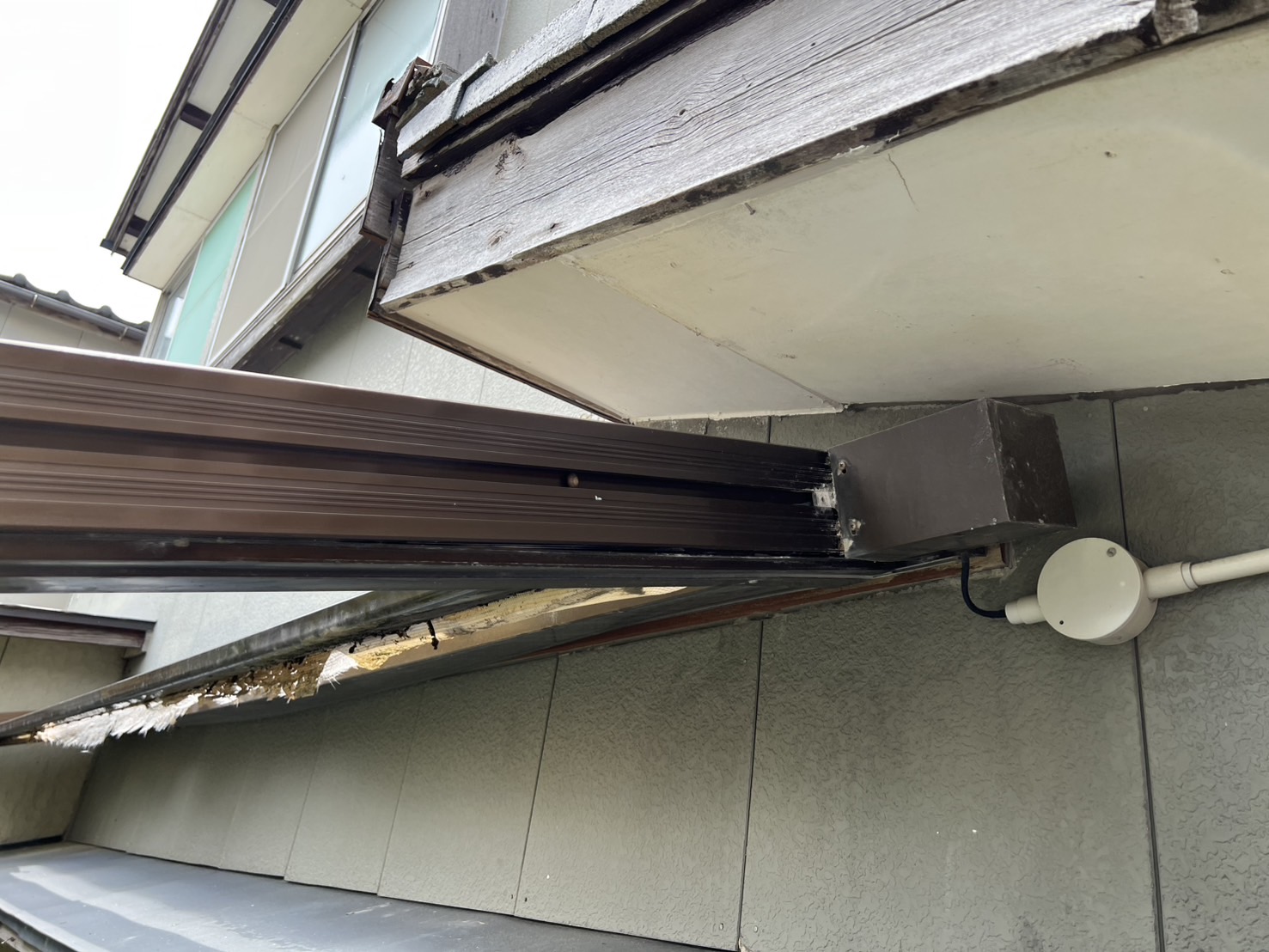 軒天張り替え工事