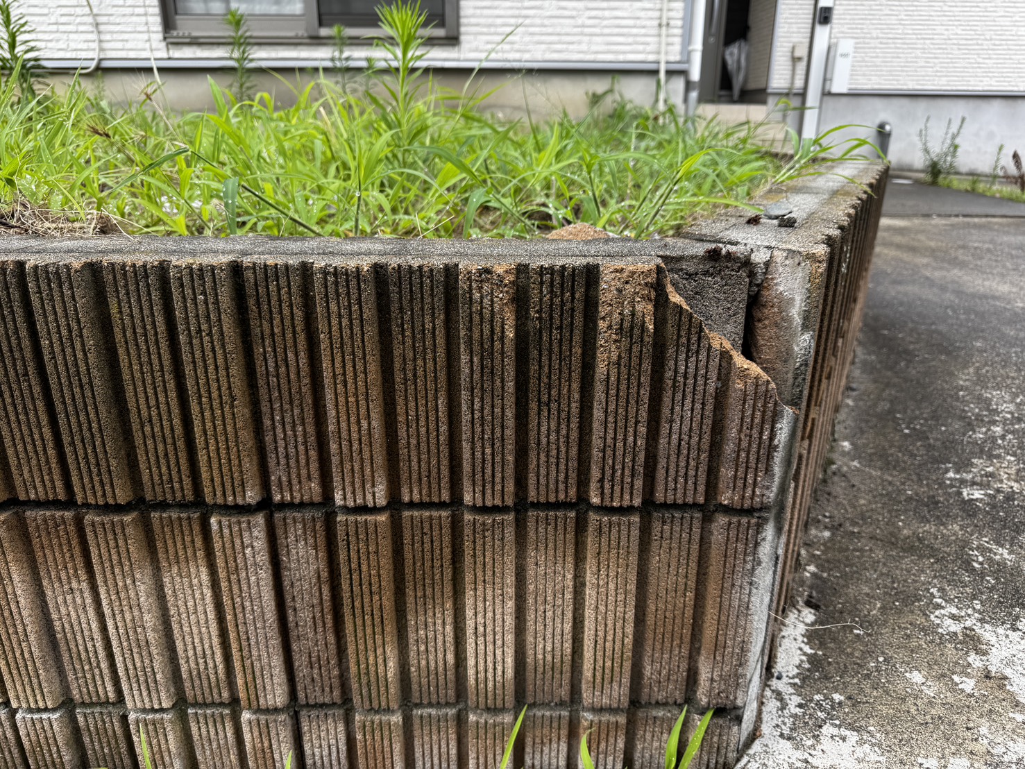 ブロック破損